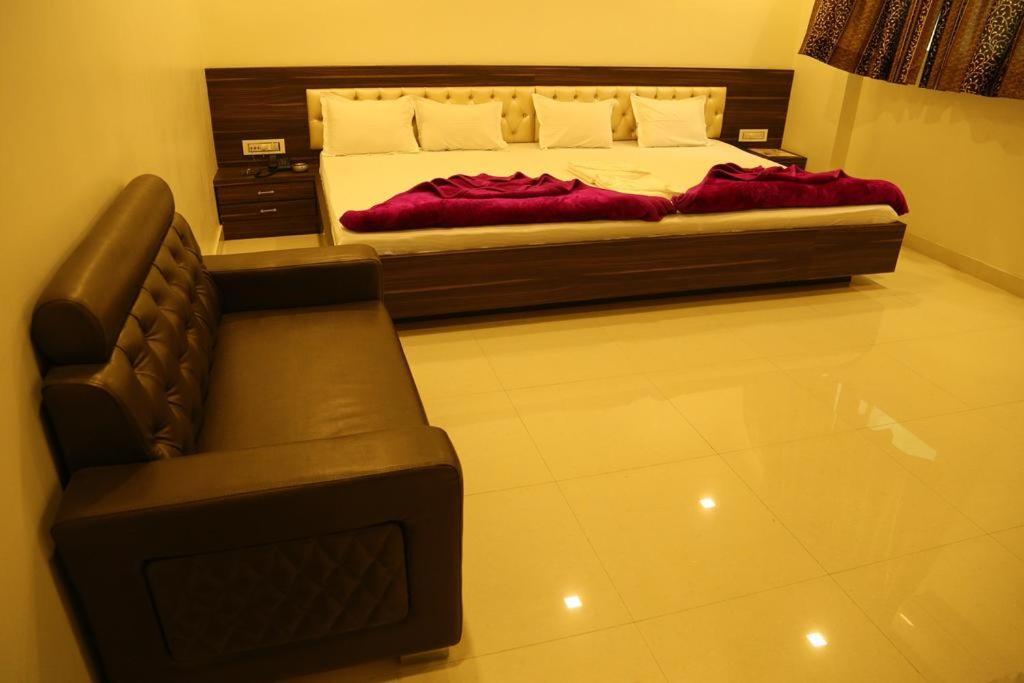 Kingsway Hotel And Restaurant Ajmer Dargah 350 Meter Bagian luar foto