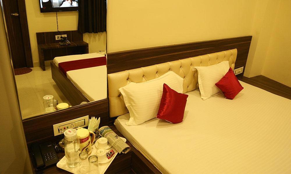 Kingsway Hotel And Restaurant Ajmer Dargah 350 Meter Bagian luar foto