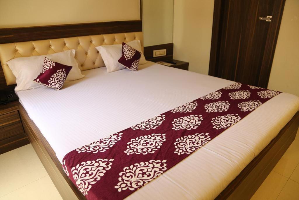Kingsway Hotel And Restaurant Ajmer Dargah 350 Meter Bagian luar foto