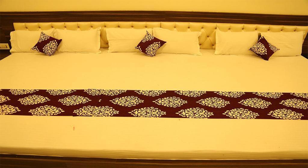 Kingsway Hotel And Restaurant Ajmer Dargah 350 Meter Bagian luar foto